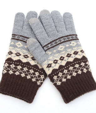 Couple knitted gloves touch screen gloves