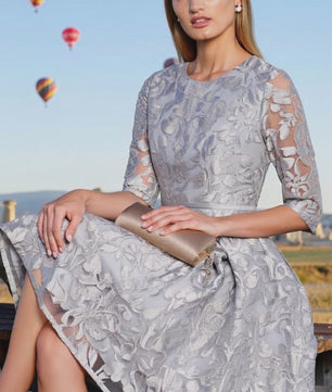 Women's aura Lace Swing Dress